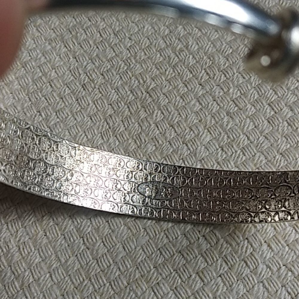 Bracelet    - Picture 5 of 6